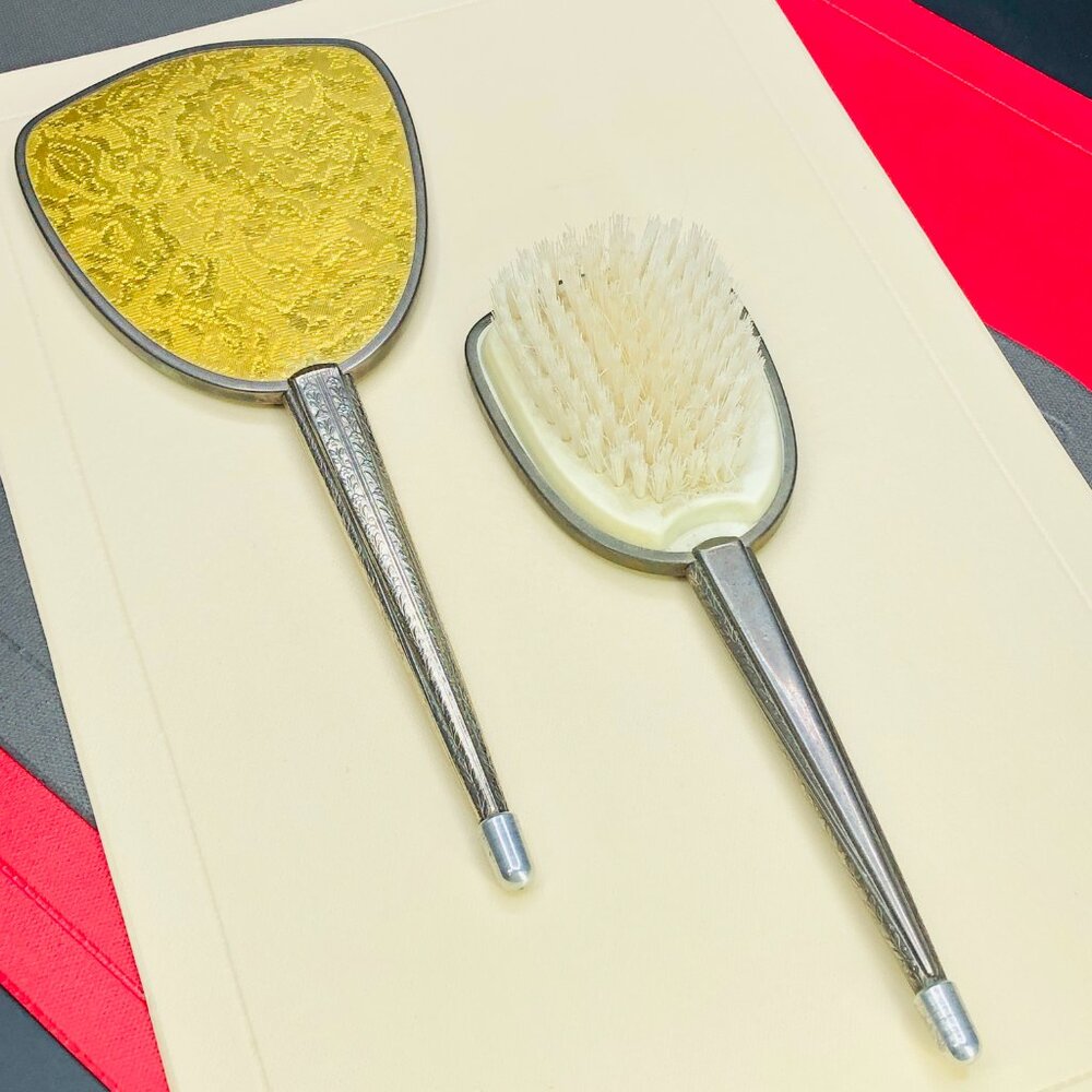 Vintage Vanity Beauty Accessory Assorted Set: Handheld Mirror and Brush